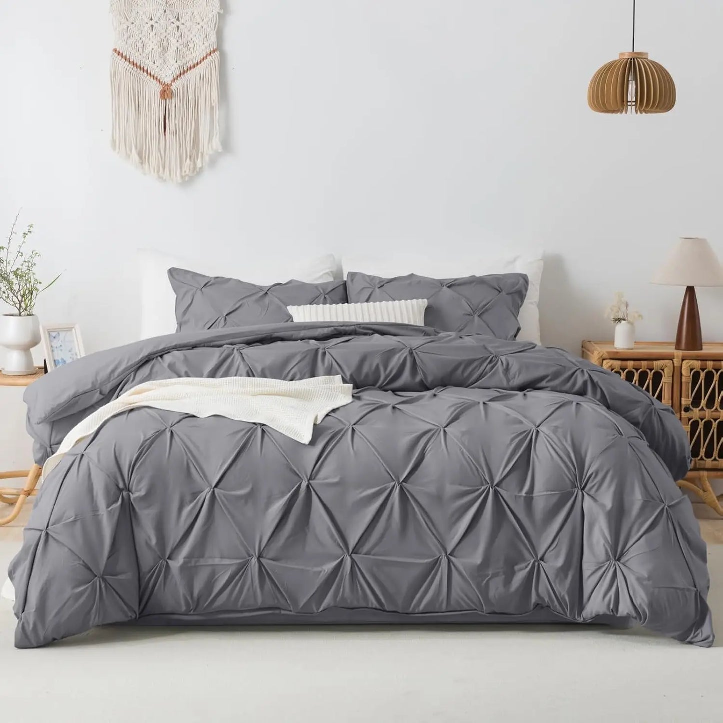 White King Pinch Pleat Cover, 3 Pieces Soft Cover Bedding Set with Zipper Closure & Corner Ties