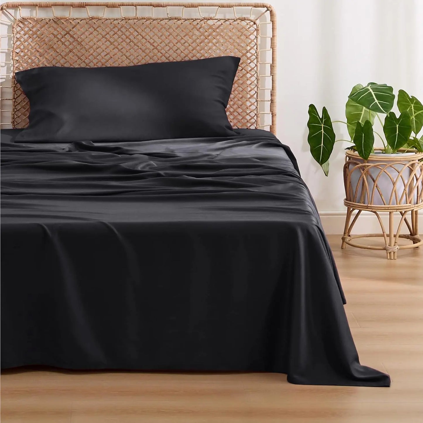 Bamboo, Deep Pocket Up to 16", Breathable & Soft, Hotel Luxury Silky Bedding Sheet