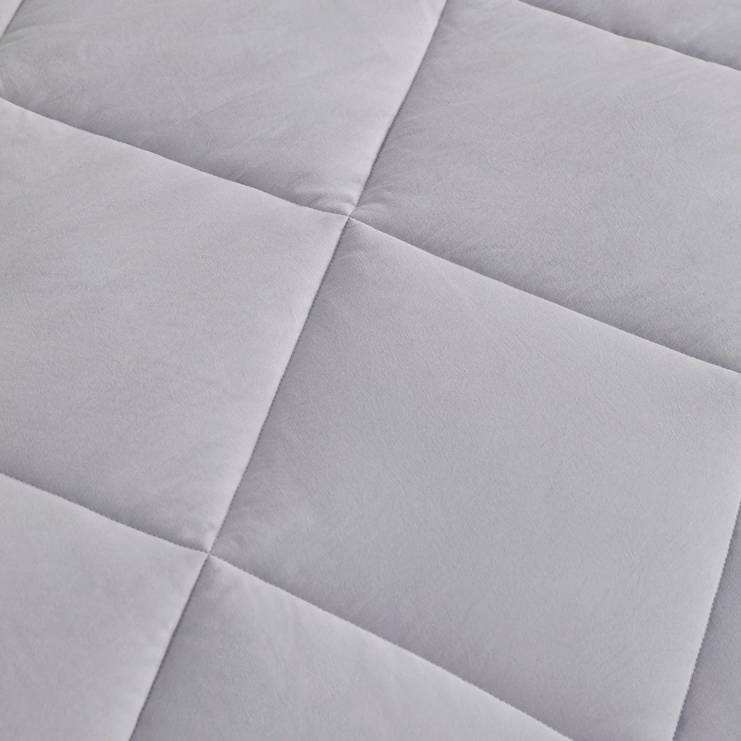 5 Piece Bed in a Bag, Includes Comforter, Fitted Sheet, Top Sheet and Pillowcases