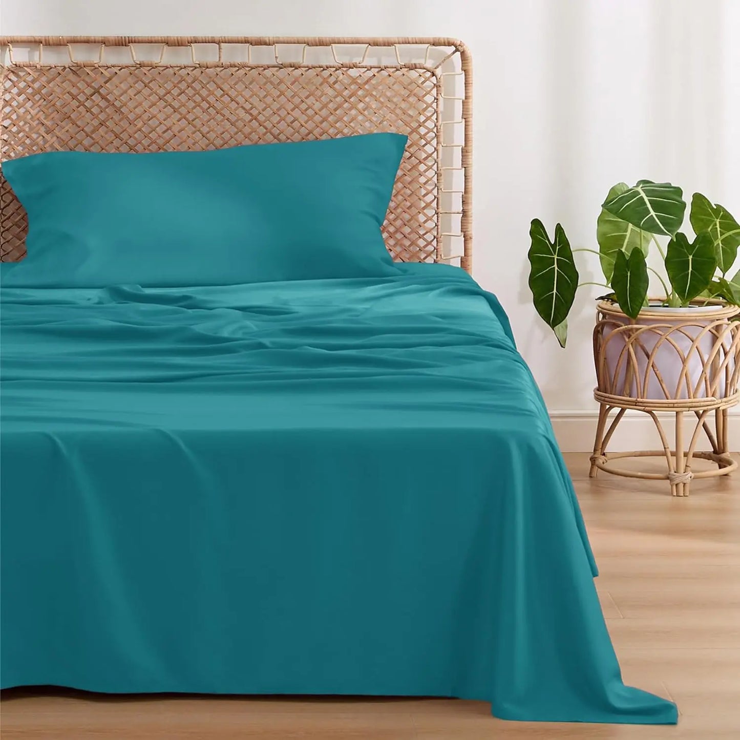 Bamboo, Deep Pocket Up to 16", Breathable & Soft, Hotel Luxury Silky Bedding Sheet