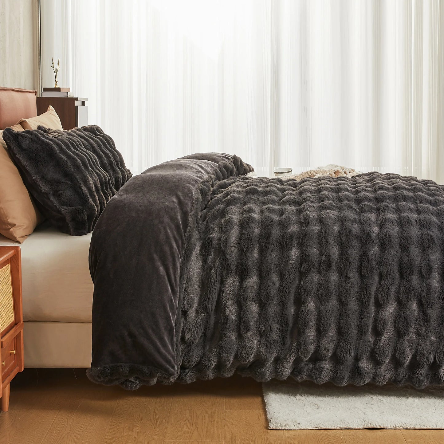 Cozy Plush Long Fluffy Bedding Set with Zipper Closure