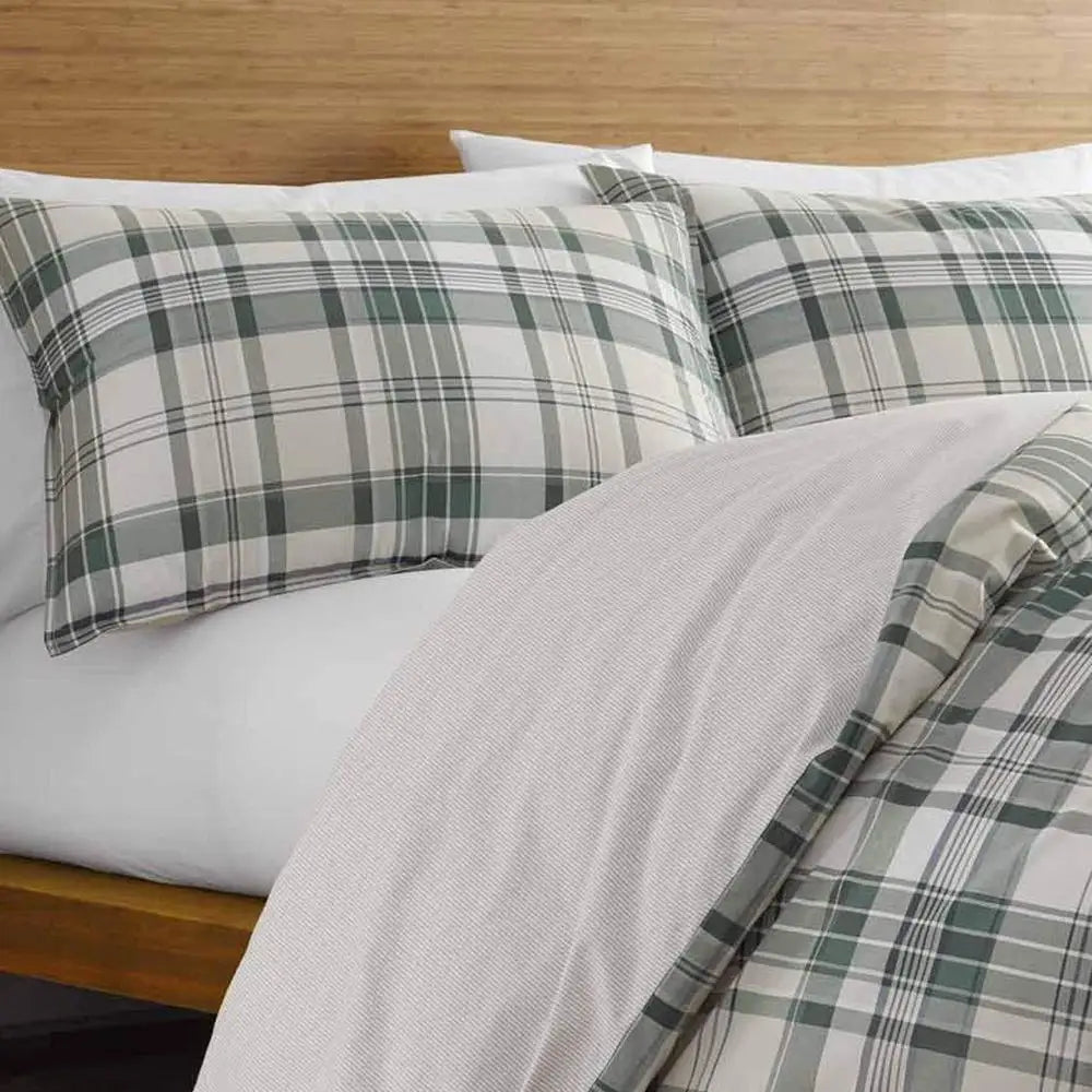 King Size Plaid Reversible Bedding with Matching Pillow Shams