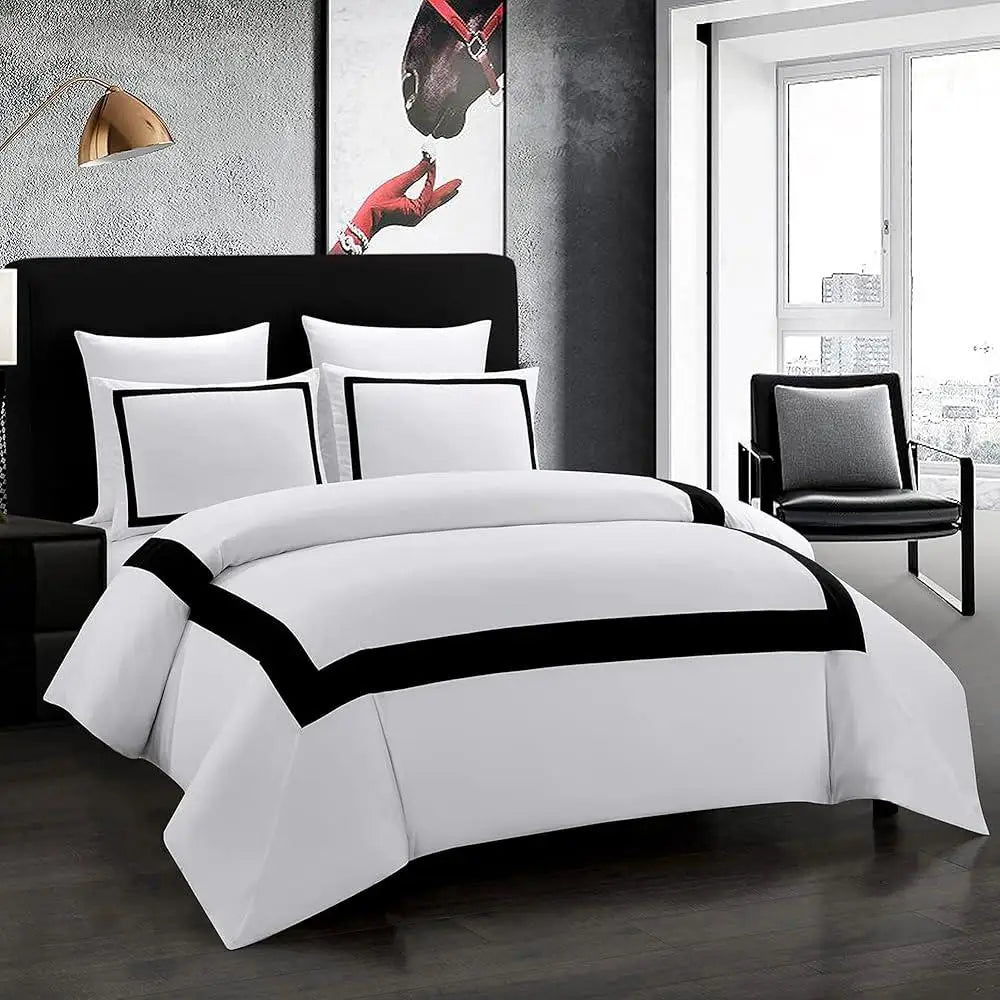 Queen Size 3Pcs Ultra Soft Breathable Bedding Collection with Zipper Closure and Pillow Shams